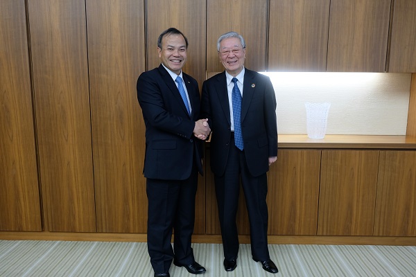 ナム大使：経団連を訪問