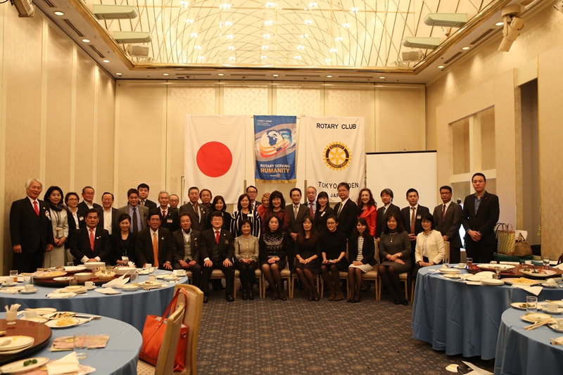 Phu nhân Đại sứ Hoàng Thị Minh Hà nói chuyện về Việt Nam với CLB Rotary - Tokyo Gyoen