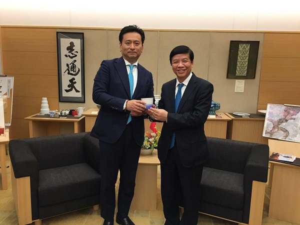 ĐẠI SỨ NGUYỄN QUỐC CƯỜNG THĂM TỈNH MIYAZAKI VÀ SAGA