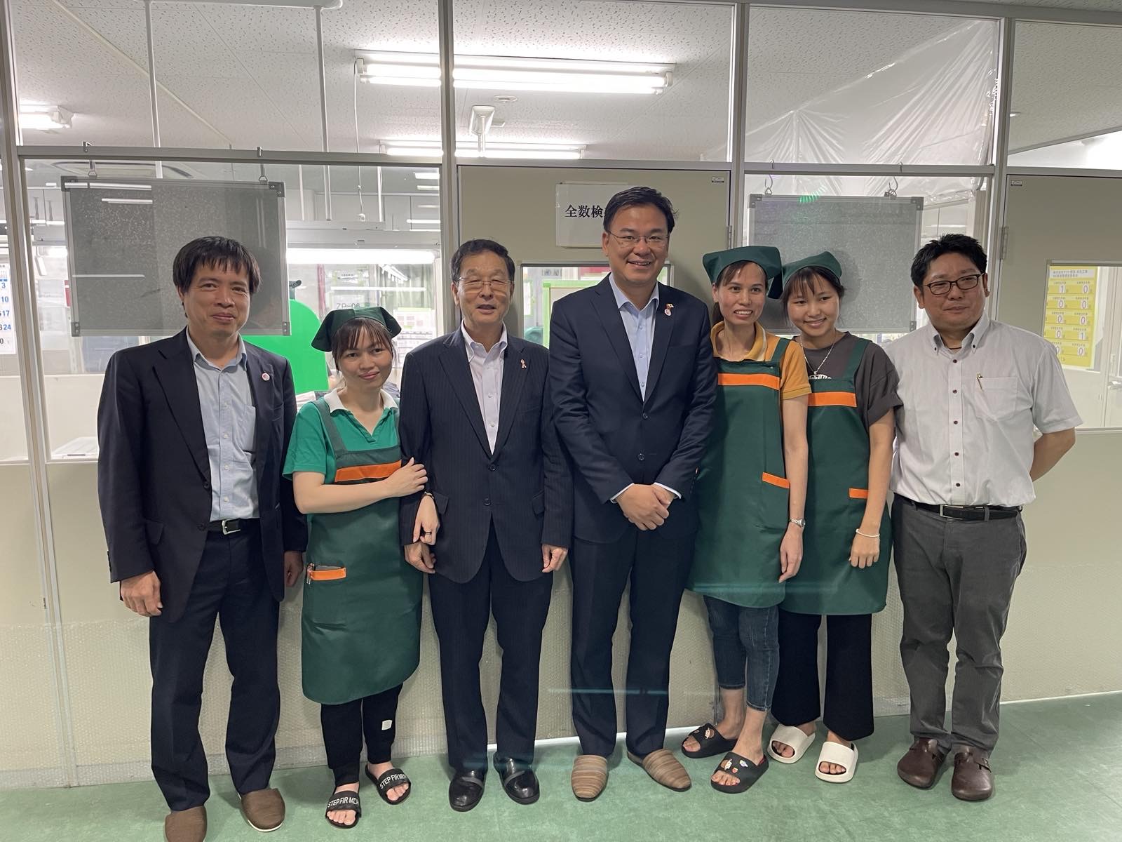 Ambassador Designate Pham Quang Hieu pays working visit to Ehime Prefecture