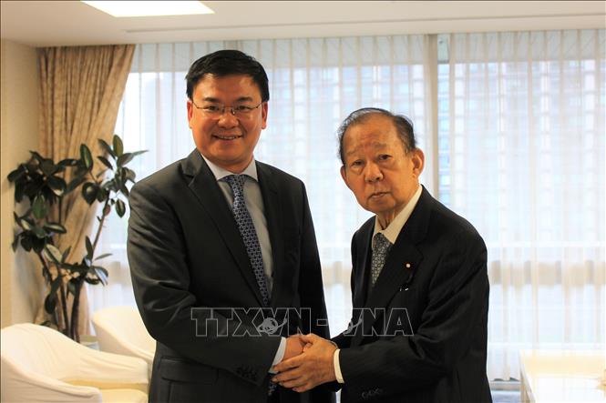 Ambassador Designate Designate Pham Quang Hieu paid a courtesy visit to Chairman of the Japan-Vietnam Parliamentary Friendship Alliance (JVPFA) Nikai Toshihiro
