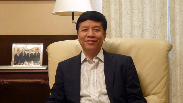 Đại sứ Nguyễn Quốc Cường trả lời phỏng vấn Đài NHK